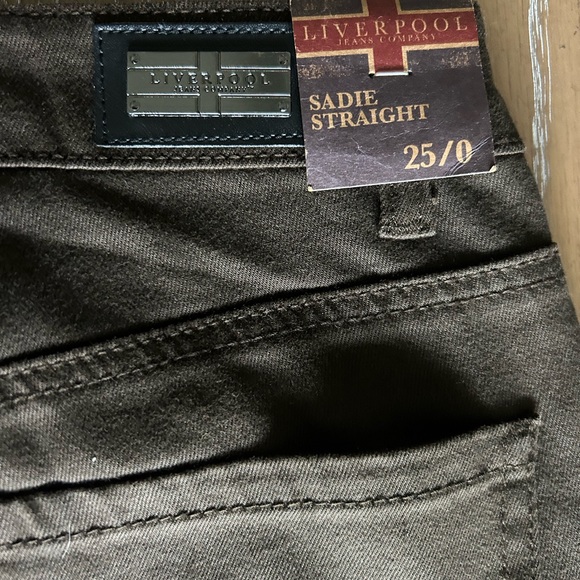 Liverpool Sadie Straight Jeans Size 0 - Picture 7 of 12